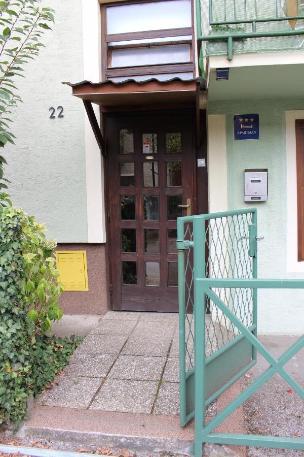 West Capital - Free Private Parking Apartment Zagreb Bagian luar foto