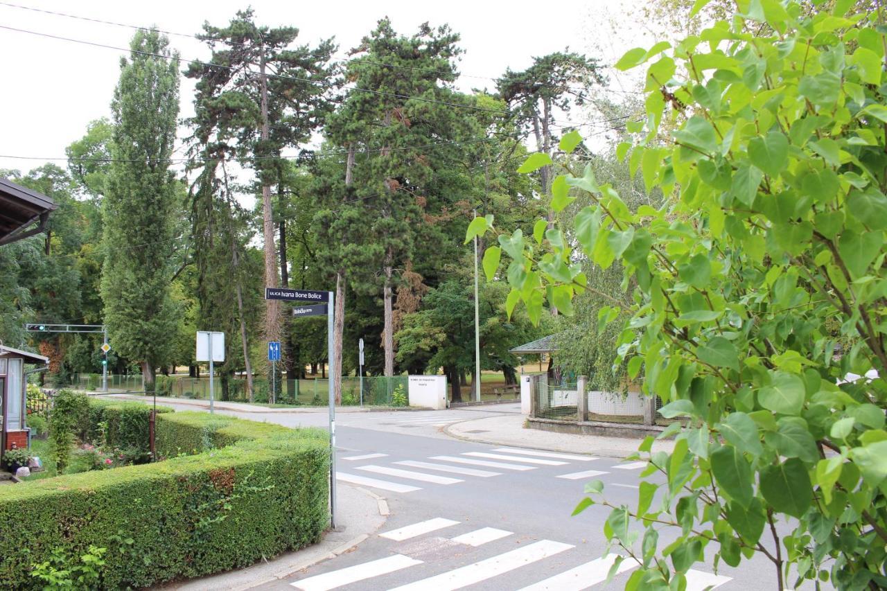 West Capital - Free Private Parking Apartment Zagreb Bagian luar foto