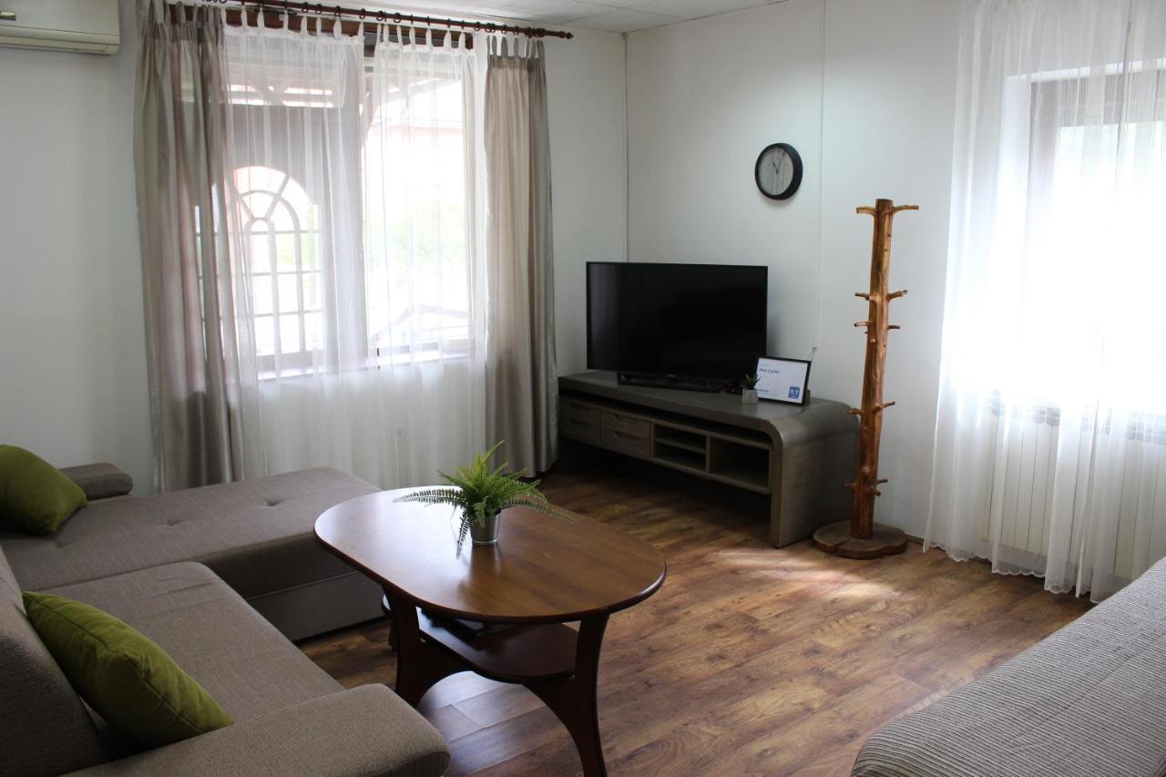 West Capital - Free Private Parking Apartment Zagreb Bagian luar foto