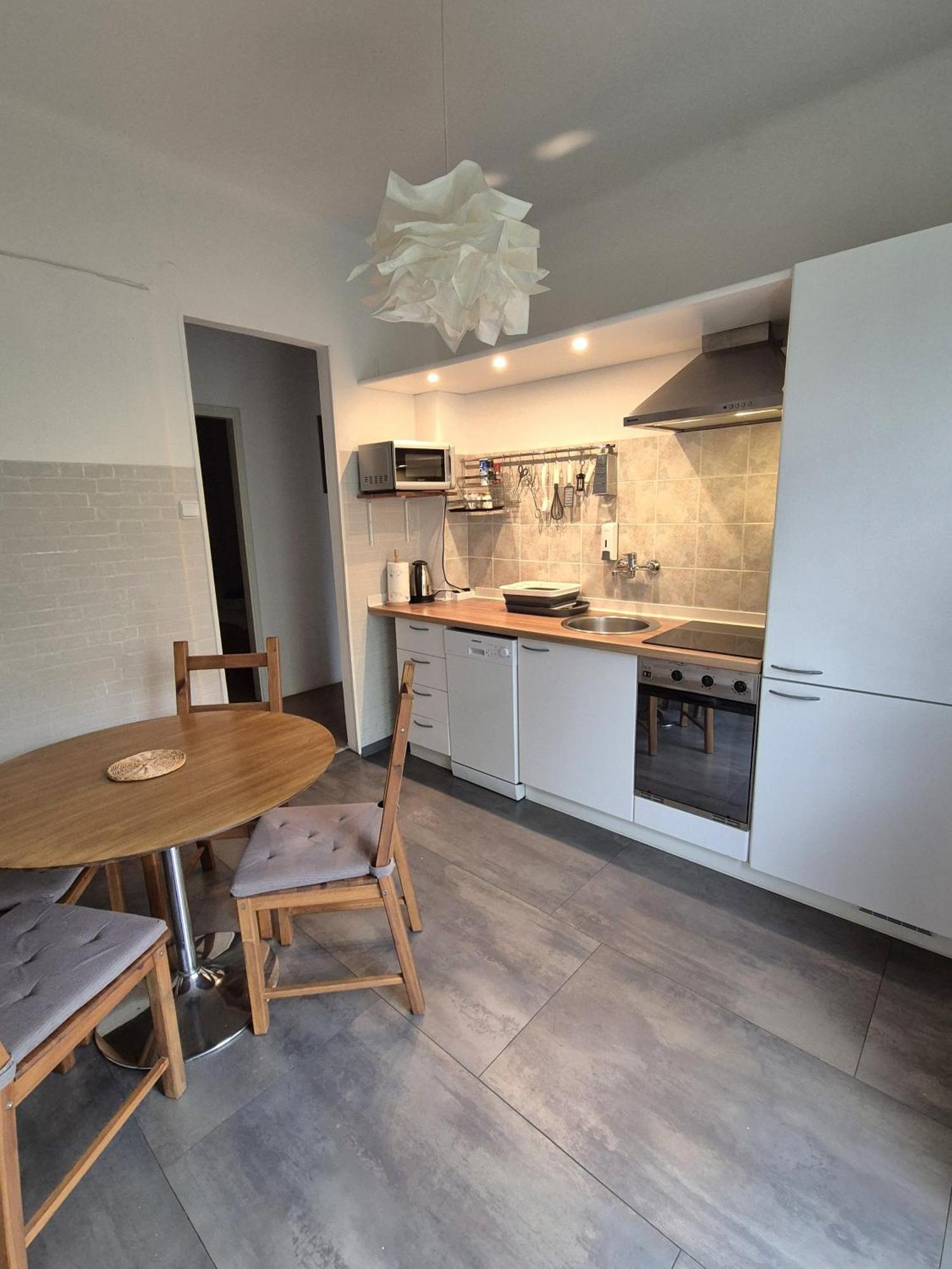 West Capital - Free Private Parking Apartment Zagreb Bagian luar foto